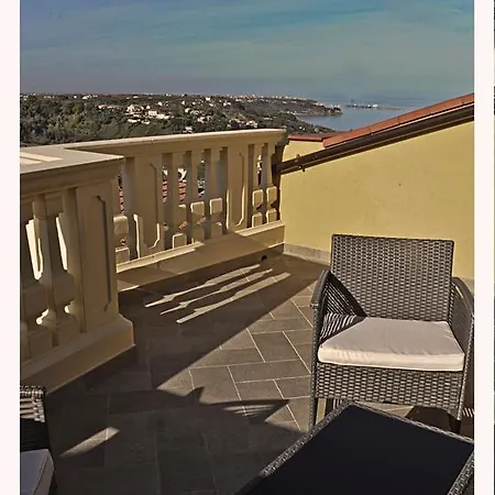 La Voce Della Luna Alojamento de Acomodação e Pequeno-almoço