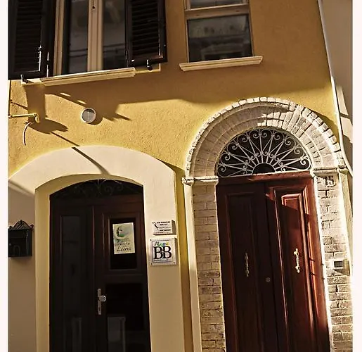 Bed & Breakfast La Voce Della Luna 3*
