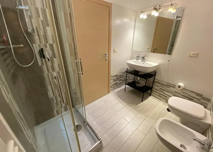 La Voce Della Luna Bed & Breakfast 3*